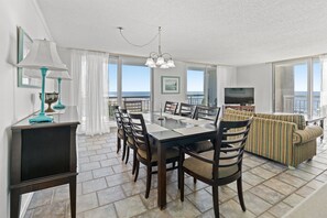 Dining - South Hampton 409 Oceanview w/Pool & Beach (Myrtle Beach)