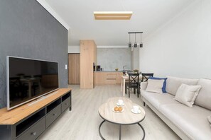 TV - Modern Apartment | Balcony, Parking, 450 m to the Beach (Międzyzdroje)