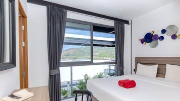 Vila design, 4 quartos, vista para a piscina | 4 quartos, Wi-Fi de cortesia, roupa de cama