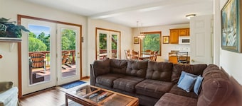 Enjoy some mountain time with your favorite canine at Alpine View!