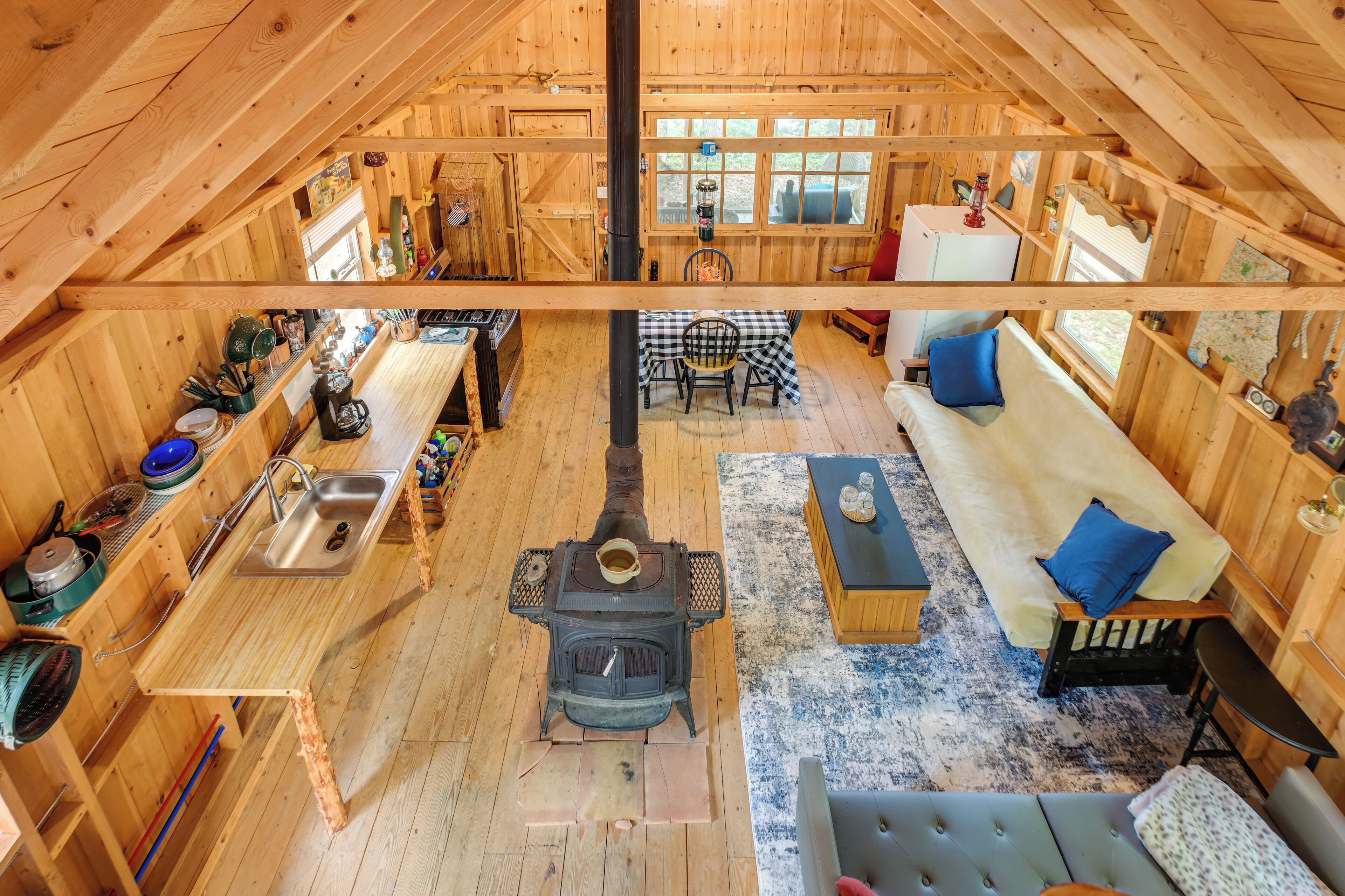 Apartment (0 Bedroom) | Interior