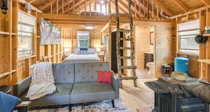 Riverfront Greenbush Studio w/ Porch & Views!