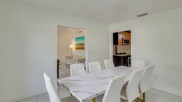 Maison (3 Bedrooms) | Intérieur