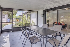 House (3 Bedrooms) | Interior - Luxe Wimauma Home w/ Pool & Lake Views! (Wimauma)