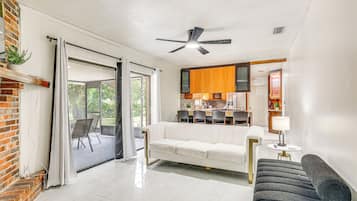 House (3 Bedrooms) | Bahagian dalam