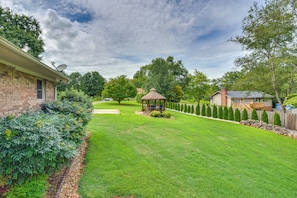 Interior - West Union Home w/ Saltwater Pool on 2 Acres! (West Union)