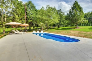 Front of property - West Union Home w/ Saltwater Pool on 2 Acres! (West Union)