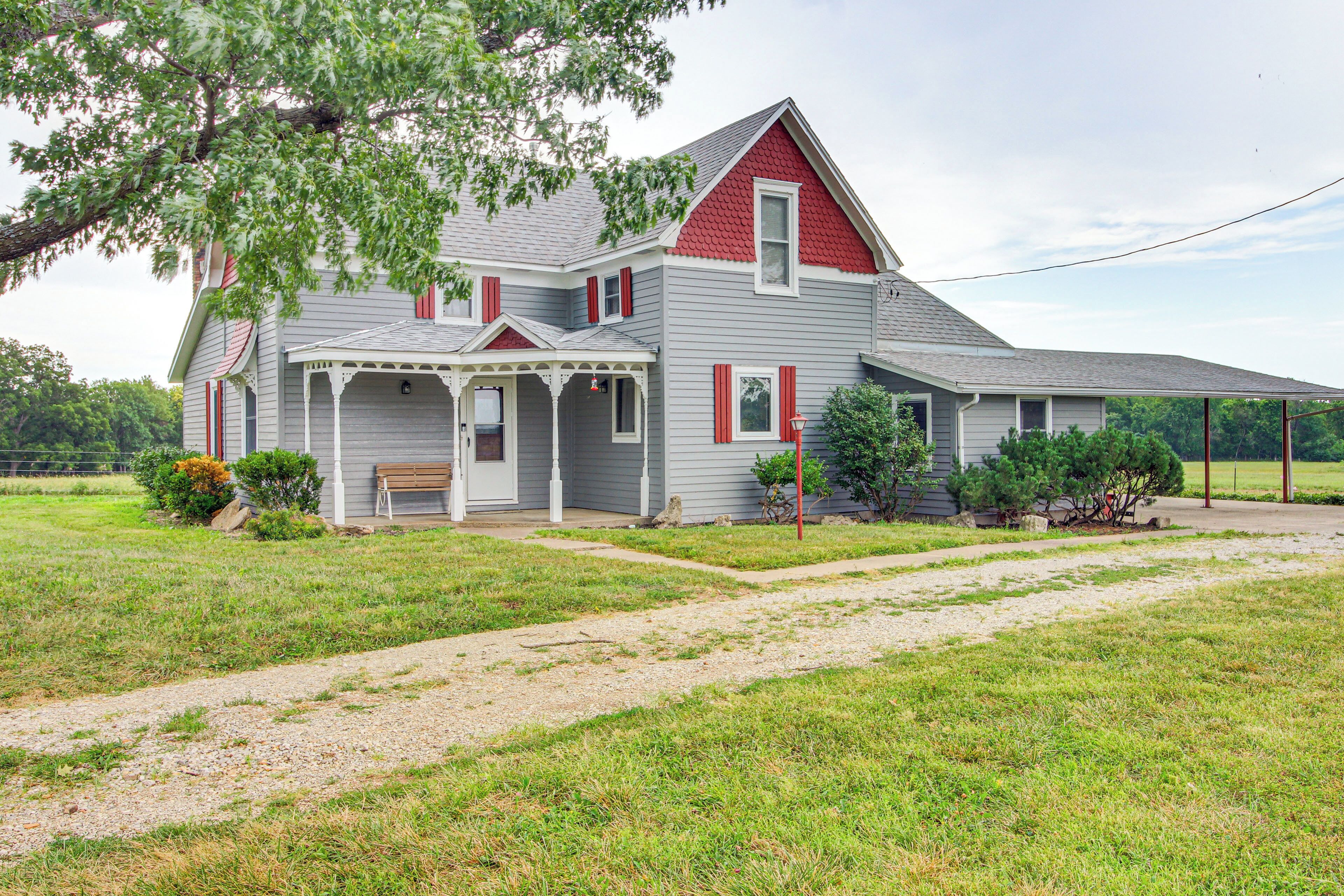 House (3 Bedrooms) | Interior