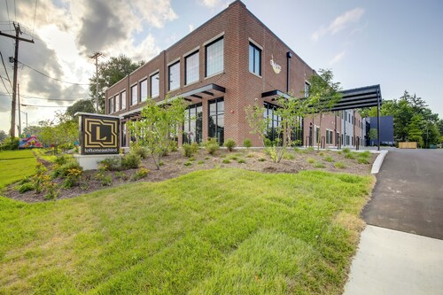 Bloomington Apartment, 3 Mi to IU Memorial Stadium