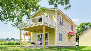 Cottage (2 Bedrooms) | Interior
