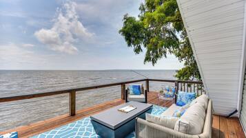 Rumah (2 Bedrooms) | Bagian depan properti