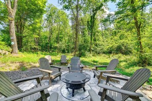 Interior - Modern Unadilla Retreat w/ Decks & Gas Grill! (Unadilla)