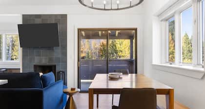 Outpost: Thistle 924 - Renovated!