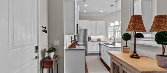 LinkedOUT #171- Condo in the heart of Wrightsville Beach with Ocean views!