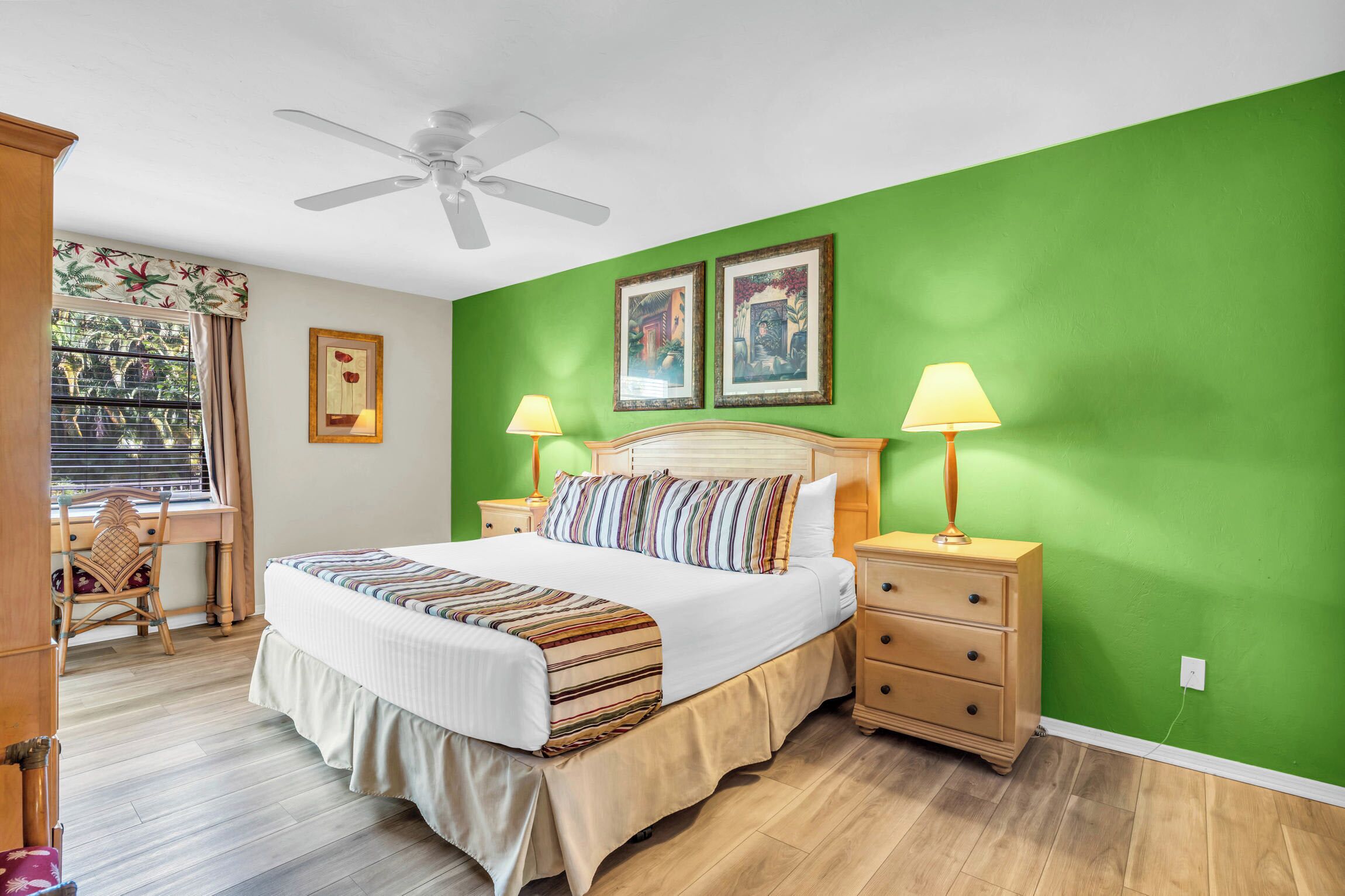 2 bedrooms, desk, iron/ironing board, travel crib