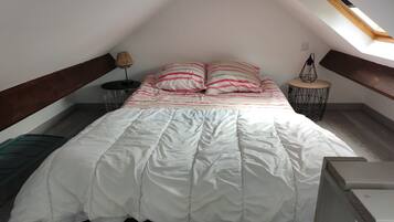 1 habitación, wifi y ropa de cama