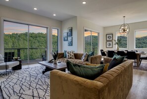 Cabin, 4 Bedrooms | Living area | Smart TV