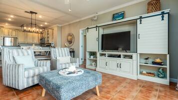 公寓客房, 3 間臥室 | 起居區