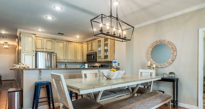 Grandma's Condo - Beach Club #208 3 Bedroom Condo by RedAwning