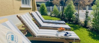 Ferret Lighthouse- Beach 300- House for 10