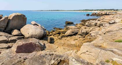 490m from the beach, new house for 8