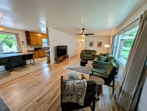 TV connectée, cheminée