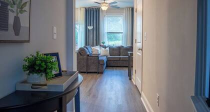 Feels Like Home! Columbia near Fort Jackson - Perfect for Families and Groups