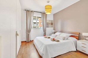Comfort Apartment, Garden View | 1 bedroom, premium bedding, iron/ironing board, free WiFi - Alessia's Flat - Perini (Milan)