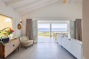 TV, offices - "Villa Caribbean Sunset" with Stunning Pool & View (Rif St Marie)