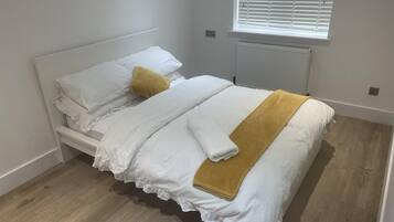 Casa | 3 habitaciones, tabla de planchar con plancha y wifi gratis