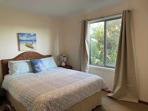 3 bedrooms - Driftwood 162 Surfers Pde Middleton (Middleton)