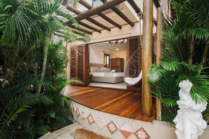 ห้องเพรสซิเดนเชียลสวีท, วิวสวน | 1 ห้องนอน, ตู้นิรภัยในห้องพัก, ห้องเก��็บเสียง, เตารีด/โต๊ะรีดผ้า