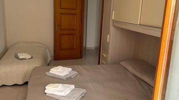 1 camera, Wi-Fi, lenzuola