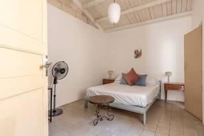 1 bedroom, iron/ironing board, bed sheets