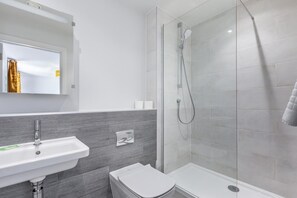 Towels - 2 Bed in Woolacombe (oc-s29812) (Woolacombe)