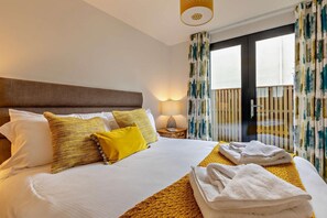 2 bedrooms, iron/ironing board, free WiFi, bed sheets - 2 Bed in Woolacombe (oc-b29816) (Woolacombe)