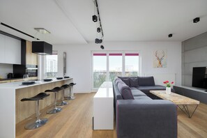 Private kitchen - Apartment With Terrace by Renters (Warsaw)