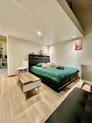 1 soverom, wi-fi (inkludert) og sengetøy