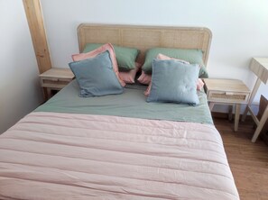 House | 1 bedroom, free WiFi, bed sheets - Pinheiros Tranquilos Palhais, Serta Retreat (Serta)