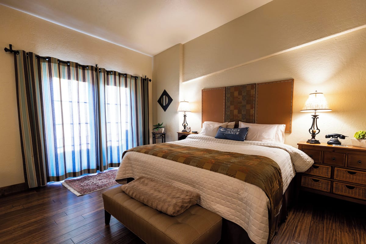 Deluxe Suite, Balcony, Valley View | 1 bedroom, iron/ironing board, free WiFi