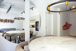 Dining - Sweett | The Diagonal Suites III (Barcelona)