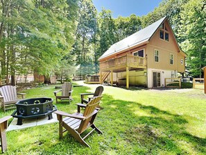 House (4 Bedrooms) | Property grounds - Almost Bearadise by Taylor Made Deep Creek (Swanton)