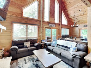 House (5 Bedrooms) | Property amenity - Sunset Bluff by Taylor Made Deep Creek (McHenry)