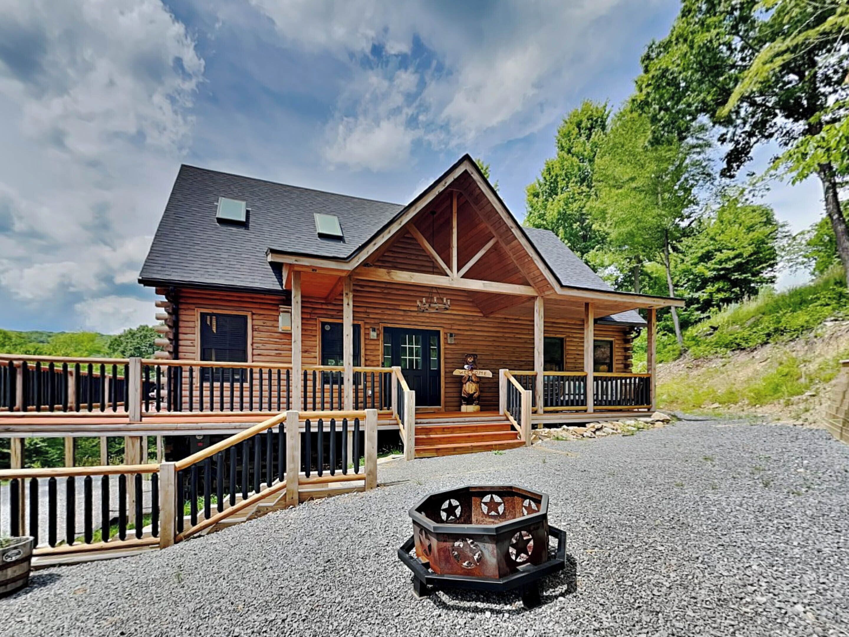 House (5 Bedrooms) | Front of property