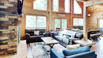 House (5 Bedrooms) | Property amenity