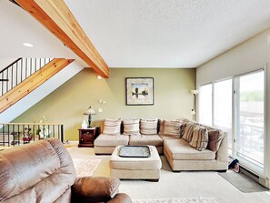 Studio (3 Bedrooms) | Property amenity