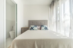 2 Schlafzimmer, Bügeleisen/Bügelbrett, WLAN, Bettwäsche