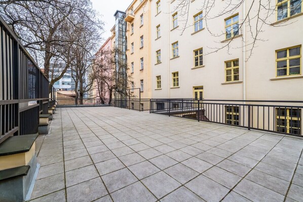Property grounds - Urban City Center Deer Suite (Prague)