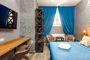 1 bedroom, desk, iron/ironing board, WiFi - Karlovy Charme Inn: 1BR Apt No.101 (Karlovy Vary)