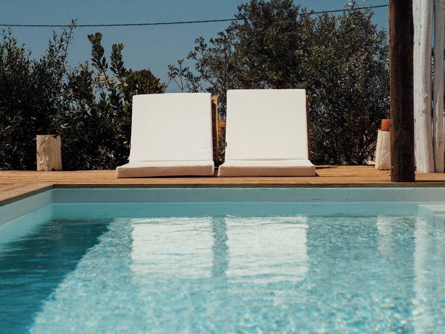 Outdoor pool, sun loungers